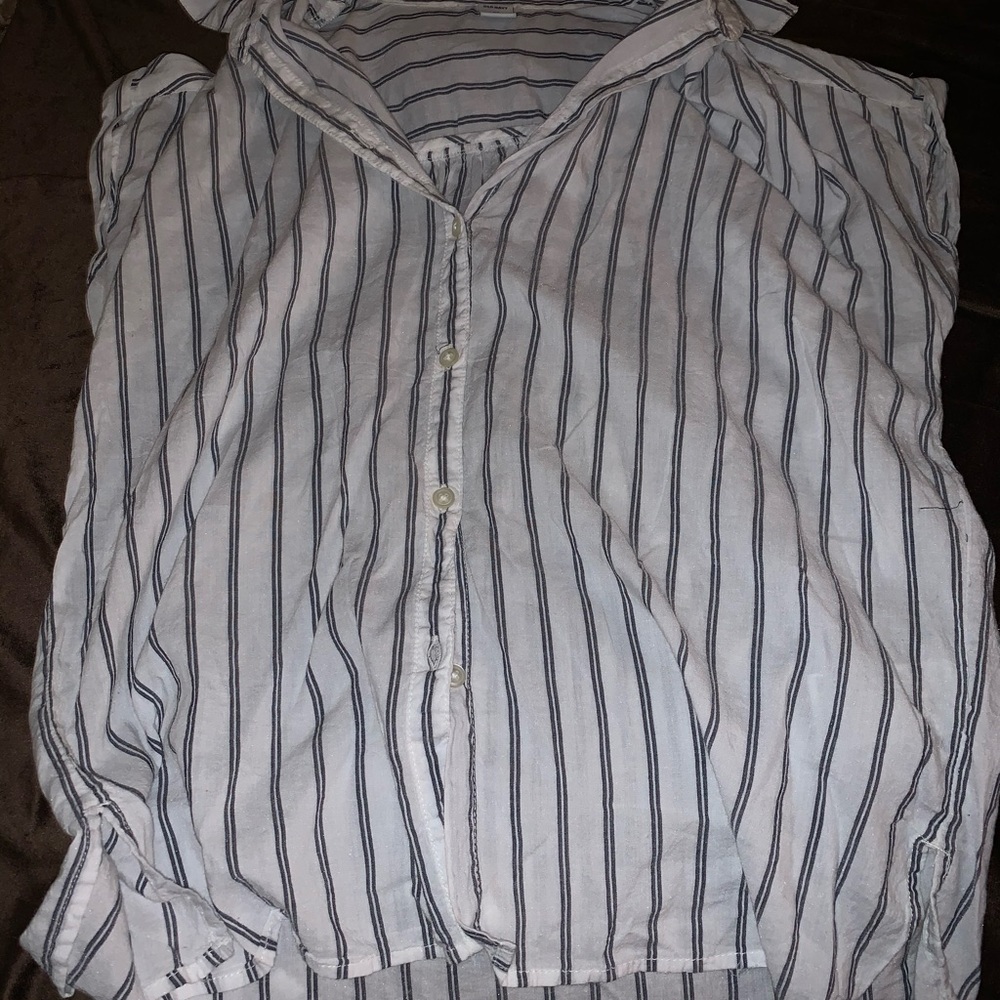 Collared Short Sleeve Button Down